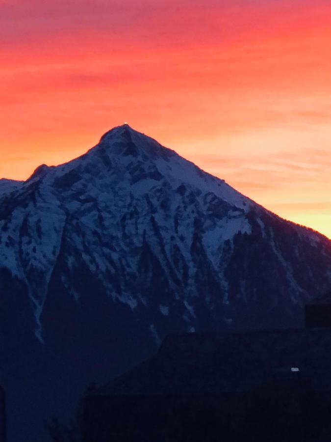Wohnung Mit See Und Bergsicht Im Vier Sterne Hotel Beatenberg Luaran gambar