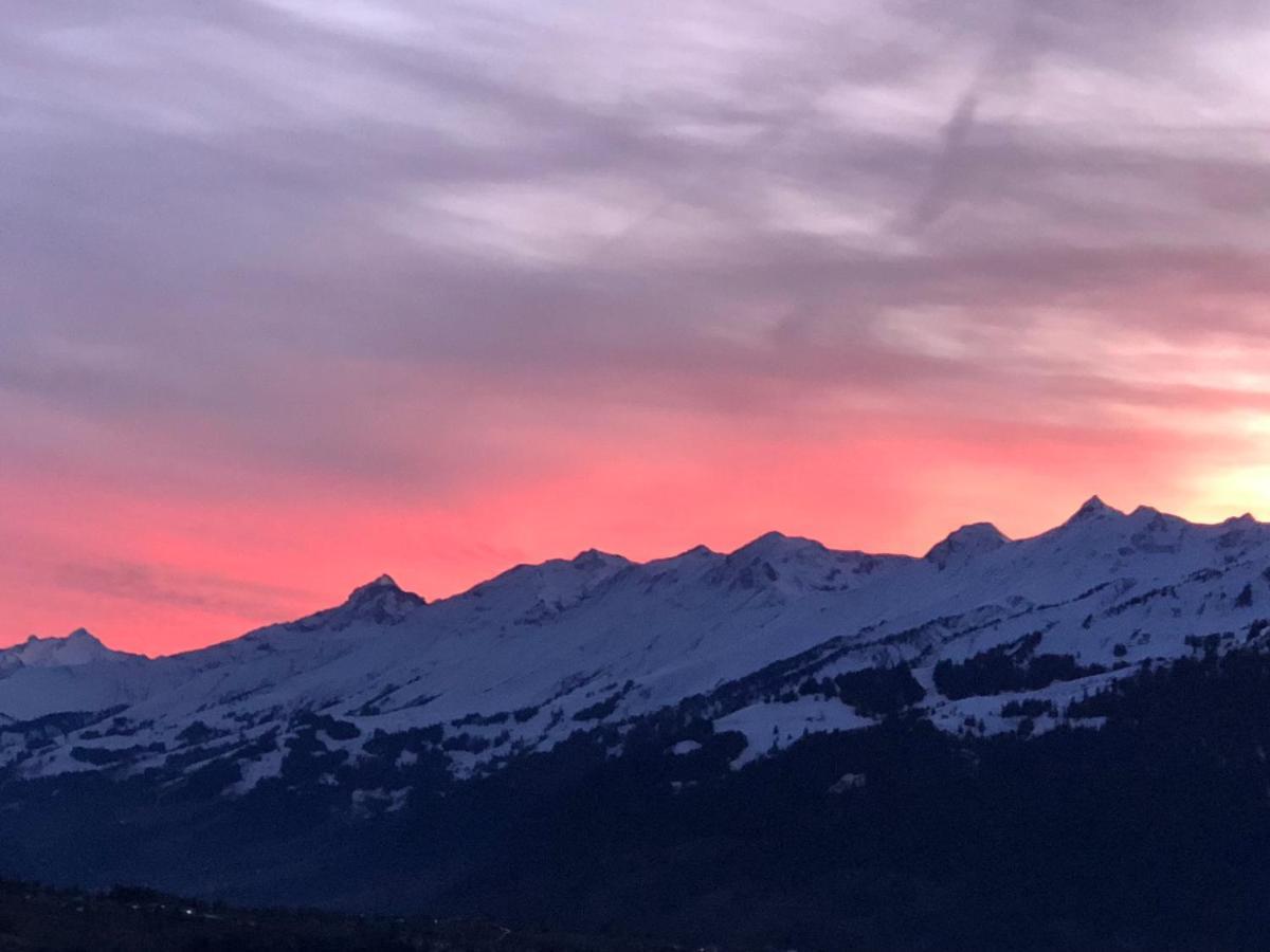 Wohnung Mit See Und Bergsicht Im Vier Sterne Hotel Beatenberg Luaran gambar