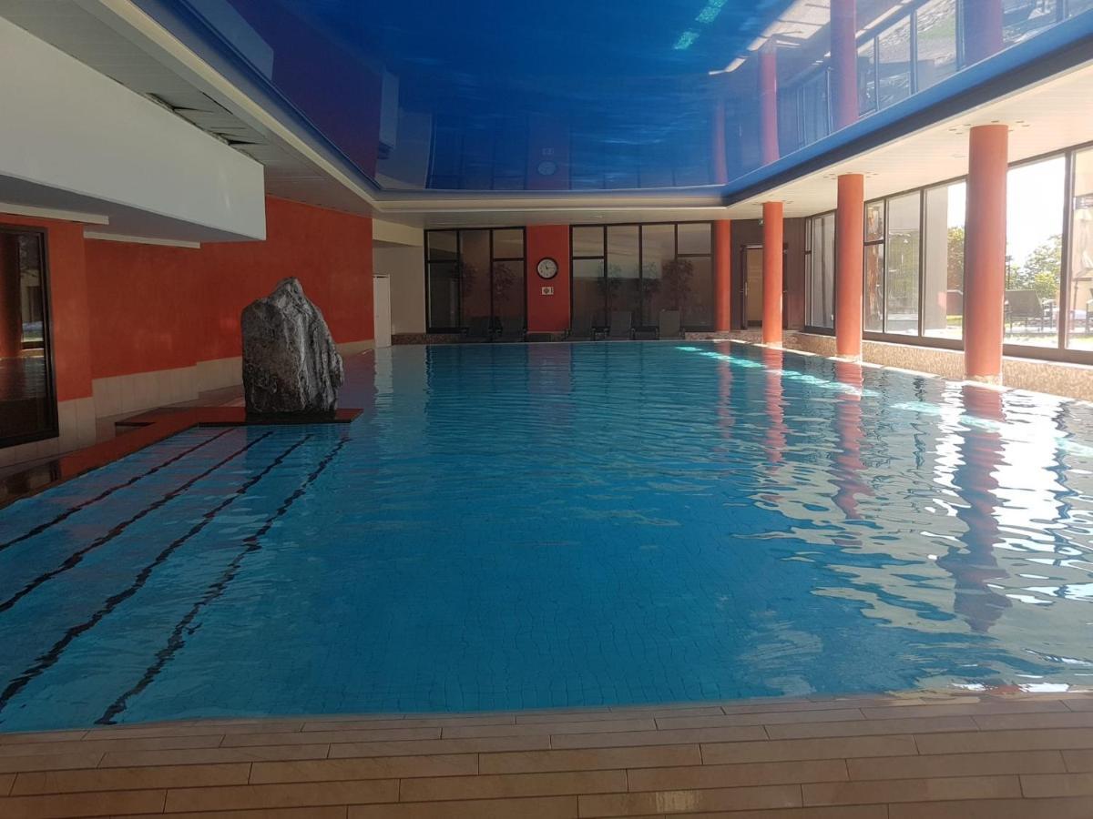 Wohnung Mit See Und Bergsicht Im Vier Sterne Hotel Beatenberg Luaran gambar