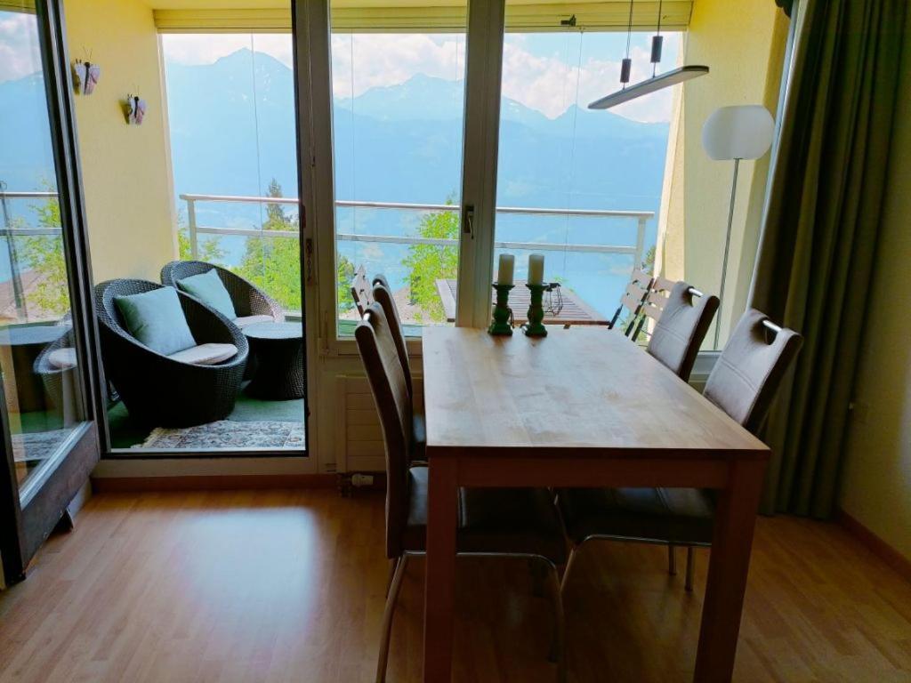 Wohnung Mit See Und Bergsicht Im Vier Sterne Hotel Beatenberg Luaran gambar
